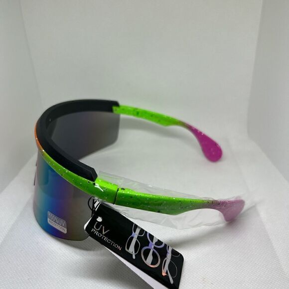 Shield Mirrored Unisex Shades Sunglasses - Picture 3 of 3